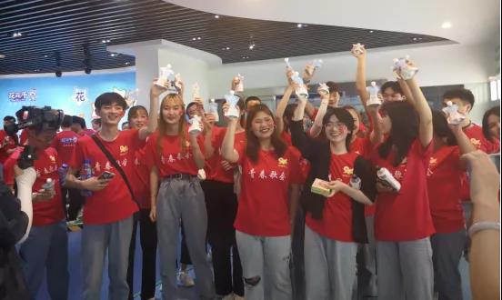做白色的牛奶，创红色的企业，好博在线_好博在线（中国）乳业集团青春歌会庆祝建党100周年