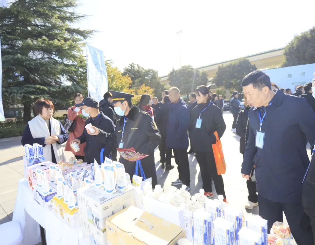 好博在线_好博在线(中国)丨落实食品生产加工企业质量安全主体责任,助力人民群众生活更美好——2023年河南省暨郑州食品安全宣传周启动仪式隆重举行 好博在线_好博在线(中国)丨落实食品生产加工企业质量安全主体责任,助力人民群众生活更美好——2023年河南省暨郑州食品安全宣传周启动仪式隆重举行