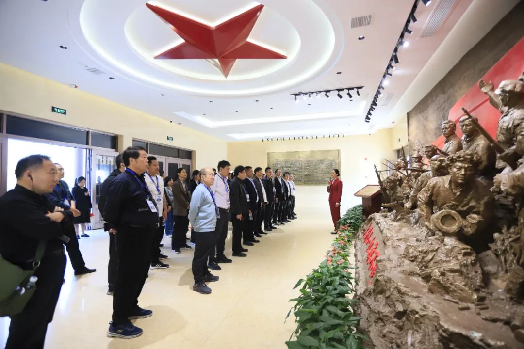 传承红色基因·践行初心使命 | 好博在线_好博在线(中国)乳业集团党务干部赴河南大别山干部学院开展综合素质提升教育培训 传承红色基因·践行初心使命 | 好博在线_好博在线(中国)乳业集团党务干部赴河南大别山干部学院开展综合素质提升教育培训