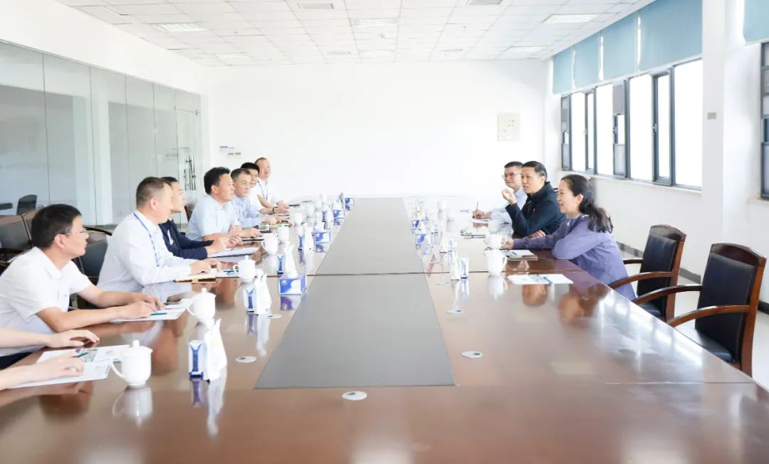 快乐过“双节”,安全不放假|河南农投集团党委书记、董事长李晓寰一行莅临好博在线_好博在线(中国)乳业集团开展“双节”安全生产大检查活动并慰问一线职工、 快乐过“双节”,安全不放假|河南农投集团党委书记、董事长李晓寰一行莅临好博在线_好博在线(中国)乳业集团开展“双节”安全生产大检查活动并慰问一线职工、