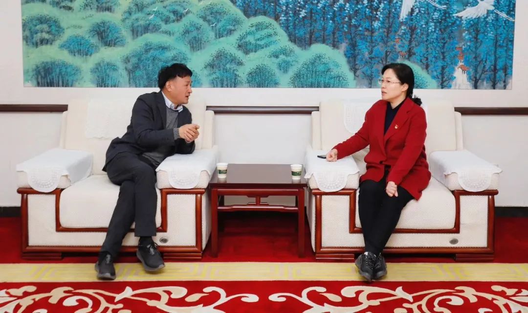 发挥产业优势 助力乡村振兴 | 民权县委副书记、县长王静娴会见关晓彦董事长一行 发挥产业优势 助力乡村振兴 | 民权县委副书记、县长王静娴会见关晓彦董事长一行