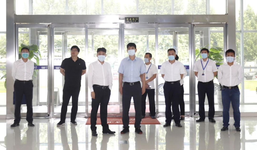 快讯丨河南省人民政府国有资产监督管理委员会副主任刘银志莅临好博在线_好博在线(中国)乳业集团参观座谈 快讯丨河南省人民政府国有资产监督管理委员会副主任刘银志莅临好博在线_好博在线(中国)乳业集团参观座谈