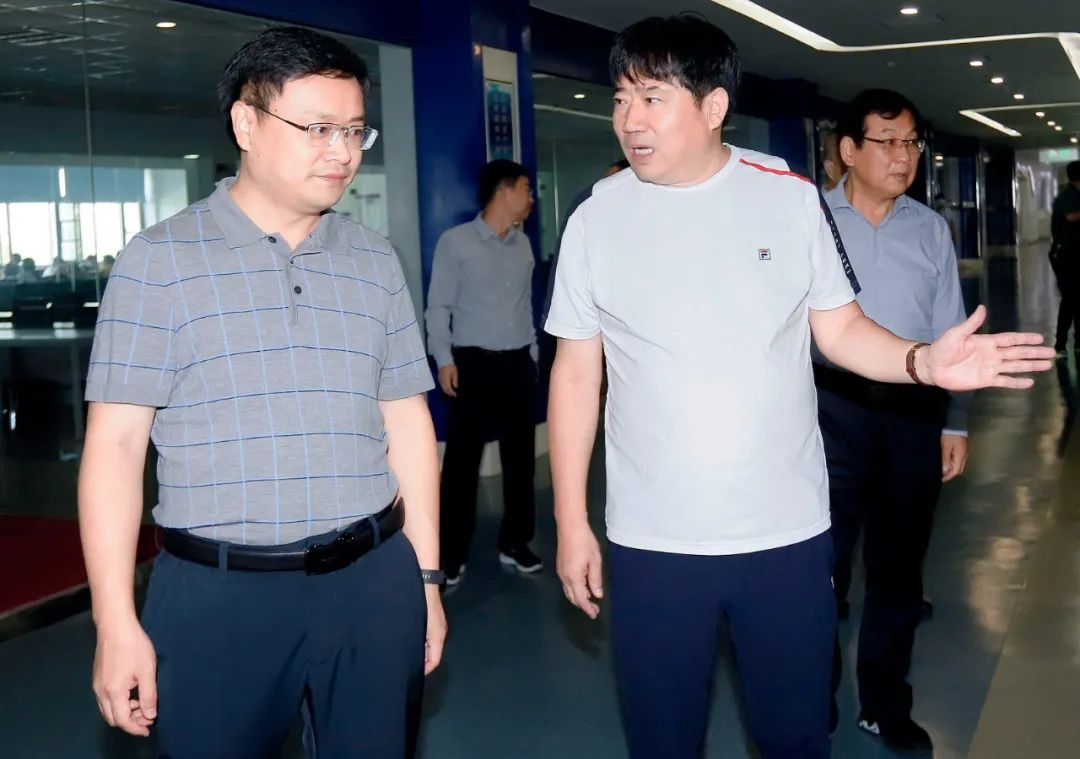 快讯|社旗县人民政府县长关文波一行莅临好博在线_好博在线(中国)乳业集团参观考察 快讯|社旗县人民政府县长关文波一行莅临好博在线_好博在线(中国)乳业集团参观考察