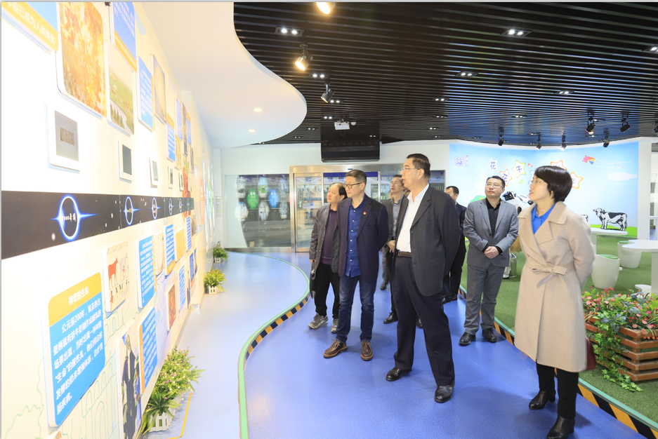 快讯 | 好博在线_好博在线（中国）乳业集团成为河南省食品工业协会食品质量安全分会副会长单位