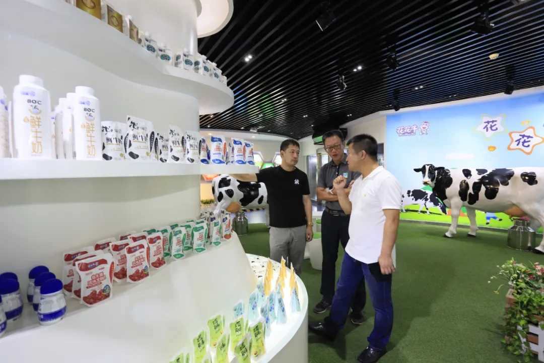 快讯 | 长江商学院智能制造学会走进好博在线_好博在线（中国）乳业集团