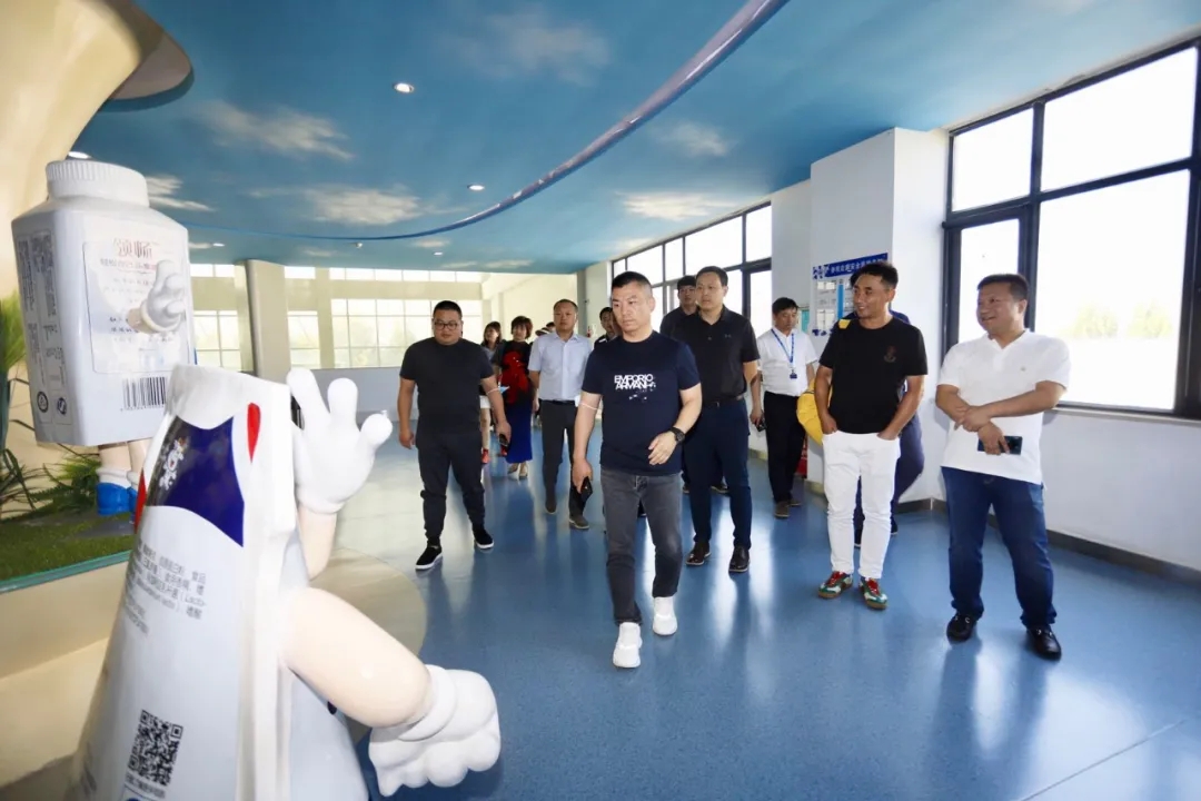 快讯 | 长江商学院智能制造学会走进好博在线_好博在线（中国）乳业集团