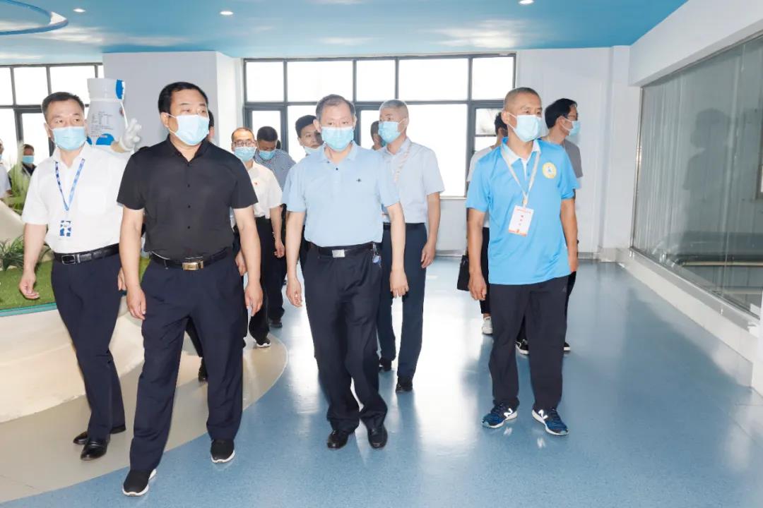 郑州市安全生产双重预防体系建设现场观摩会在好博在线_好博在线（中国）乳业集团郑州分公司召开