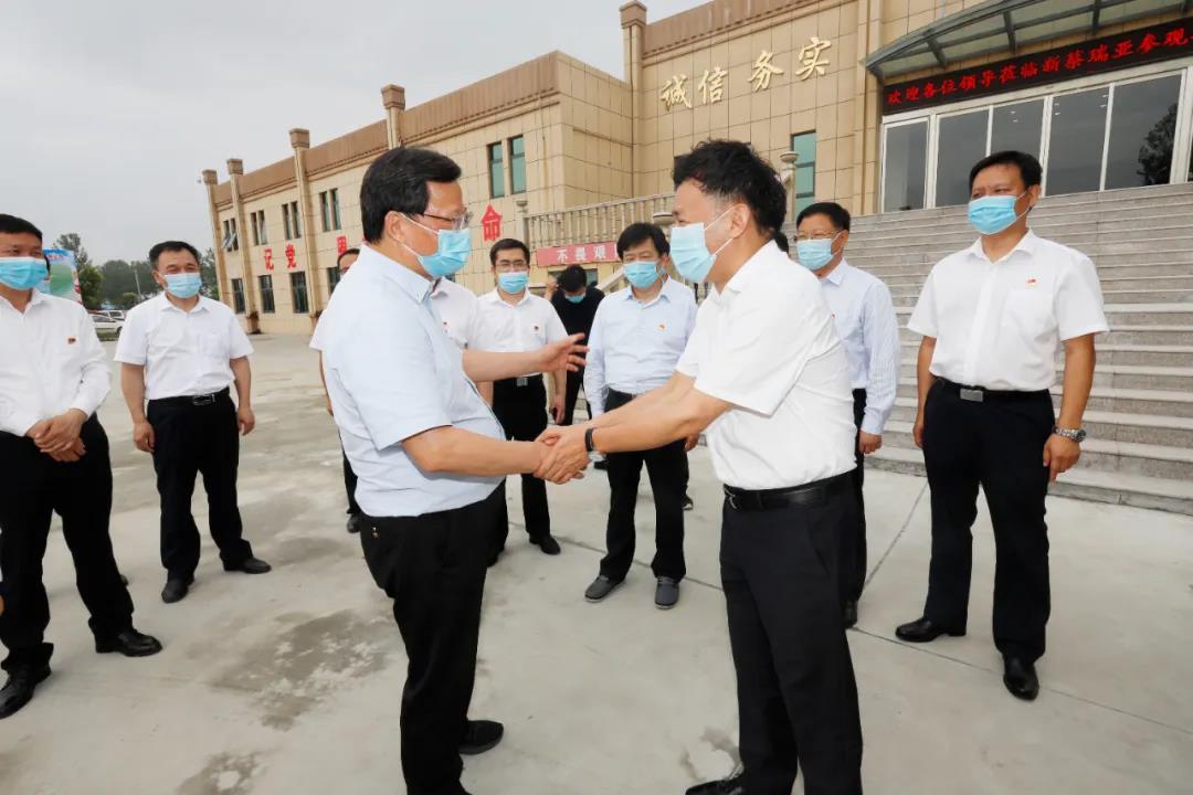 快讯 | 河南省委常委、省纪委书记、省监委主任任正晓莅临好博在线_好博在线（中国）乳业集团新蔡瑞亚牧场调研