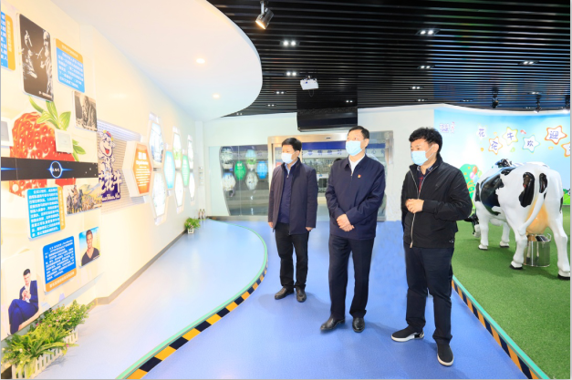 河南省委农办主任、农业农村厅厅长申延平一行调研河南好博在线_好博在线（中国）乳业集团