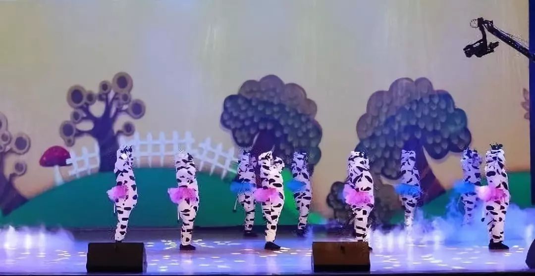 “赢在2019”,好博在线_好博在线(中国)乳业集团2019年新春晚会盛大开幕 “赢在2019”,好博在线_好博在线(中国)乳业集团2019年新春晚会盛大开幕