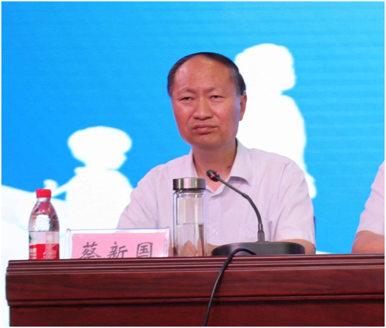 “健康中原,牛奶伴您行——好博在线_好博在线(中国)乳业集团2018中国小康牛奶行动” 公益助学启动仪式隆重举行 “健康中原,牛奶伴您行——好博在线_好博在线(中国)乳业集团2018中国小康牛奶行动” 公益助学启动仪式隆重举行