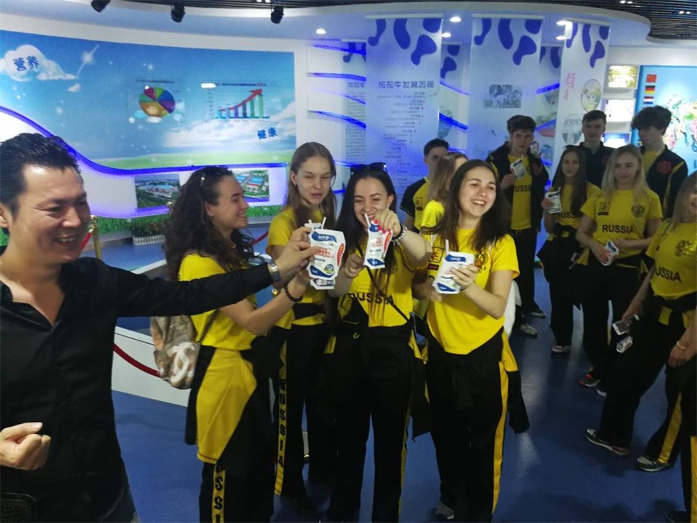 YDC河南中心全国第二届“蓝月奖”暨“好博在线_好博在线(中国)杯” 第七届中俄舞蹈对抗赛五一劳动节开赛 YDC河南中心全国第二届“蓝月奖”暨“好博在线_好博在线(中国)杯” 第七届中俄舞蹈对抗赛五一劳动节开赛