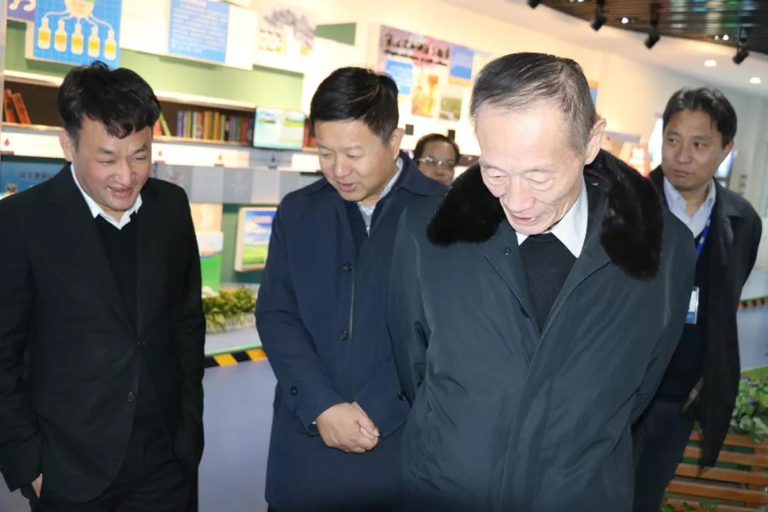 中国奶业协会高鸿宾会长莅临好博在线_好博在线(中国)指导工作 中国奶业协会高鸿宾会长莅临好博在线_好博在线(中国)指导工作