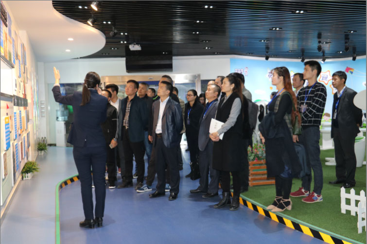 商界领袖俱乐部精英参访好博在线_好博在线(中国)! 商界领袖俱乐部精英参访好博在线_好博在线(中国)!