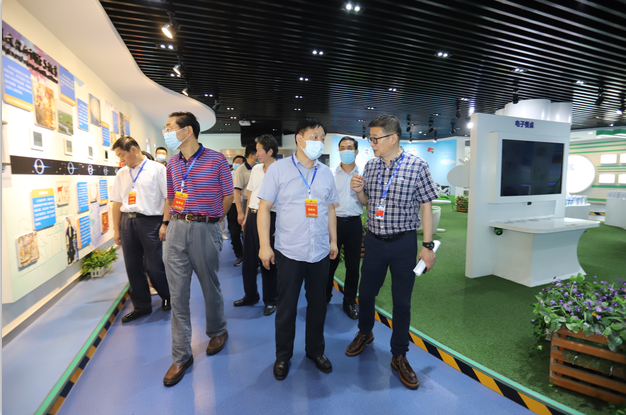 快讯|郑州市人大代表莅临河南好博在线_好博在线(中国)乳业集团参观调研 快讯|郑州市人大代表莅临河南好博在线_好博在线(中国)乳业集团参观调研