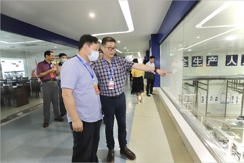 快讯|郑州市人大代表莅临河南好博在线_好博在线（中国）乳业集团参观调研