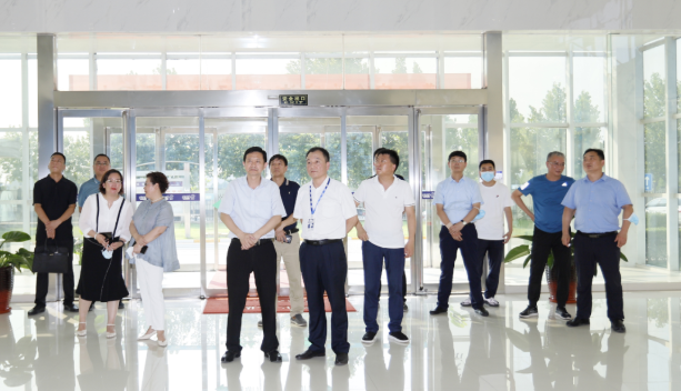 快讯|郑州市二七区委副书记、区长虎荣鑫莅临河南好博在线_好博在线（中国）乳业集团调研