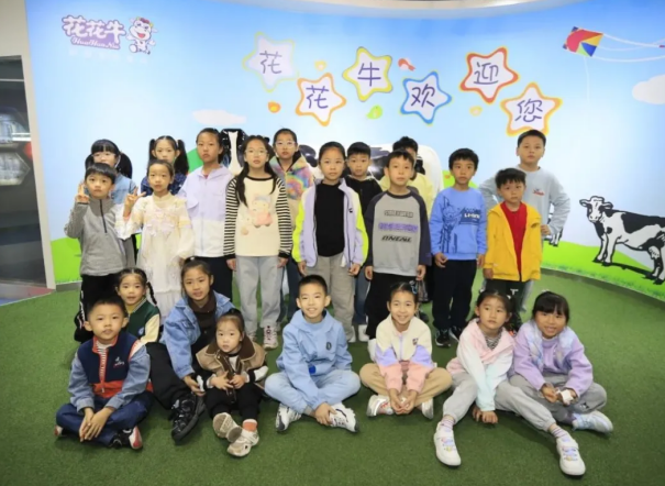 “诚信尚俭 共享食安”郑州市食品安全宣传周企业开放日暨食品安全儿童绘画作品颁奖仪式在好博在线_好博在线（中国）成功举办